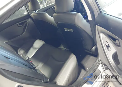 2013 Hyundai Elantra Limited z USA, uszkodzony, nr VIN KMHDH4AE8DU634999